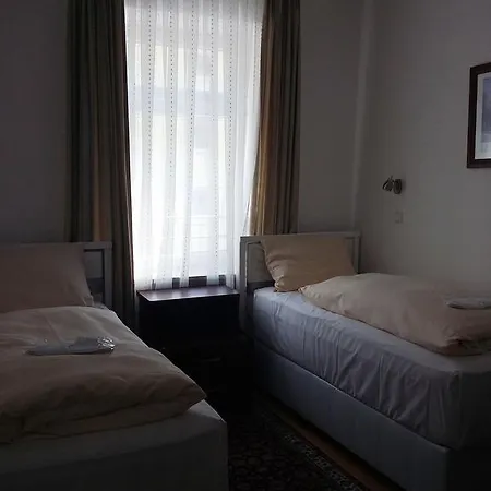 Goethe 3* Munich